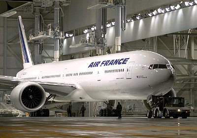 Pilots cited in Air France crash report