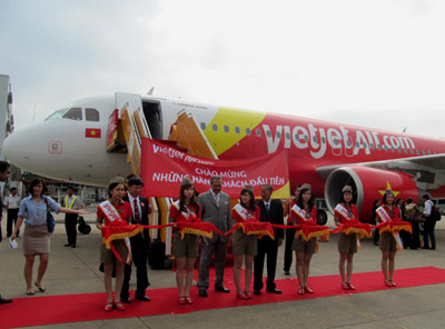 VietJet Air launch SGN - NHA